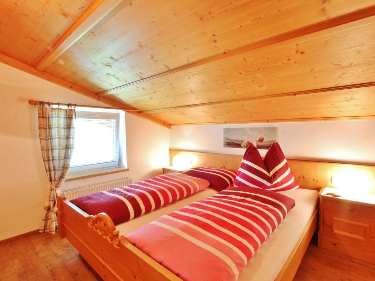 Apartment in Bramberg am Wildkogel with a garden Exterior foto
